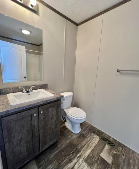 Foto del edificio - 6580 N Hampshire Dr