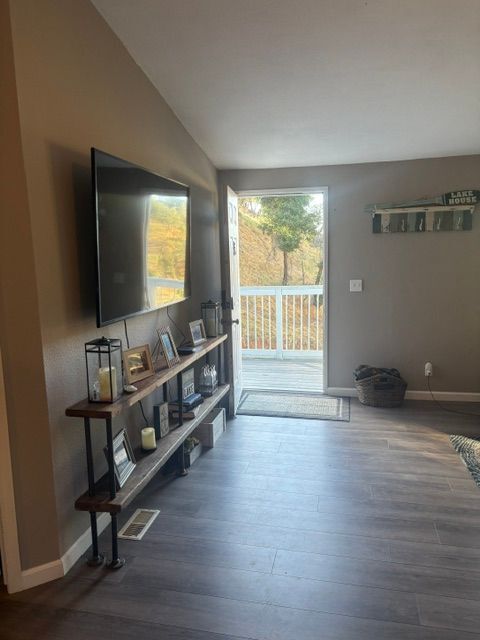 Building Photo - 1077 Arroyo Grande Dr