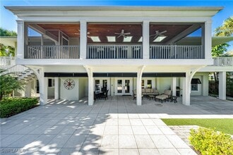 Building Photo - 491 17th Ave S