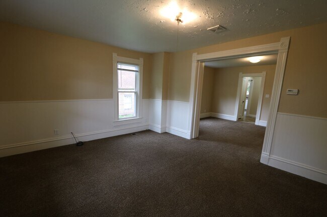 Foto del edificio - 3 Bedroom 1 Bath