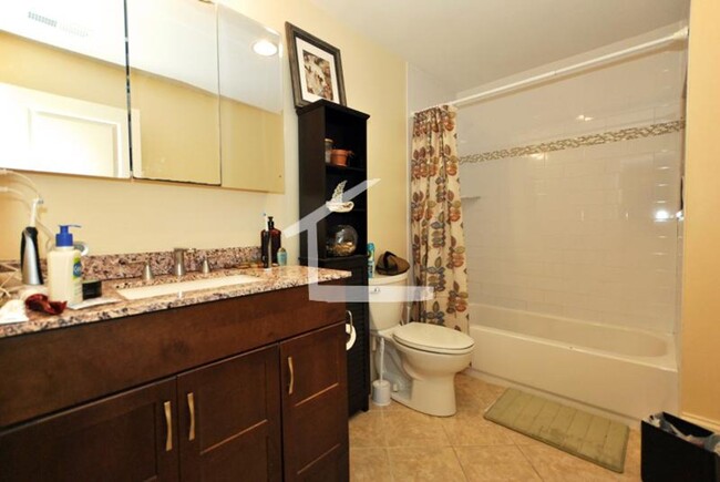 Building Photo - Central heat/AC, All New, 2 Full Bathrooms...