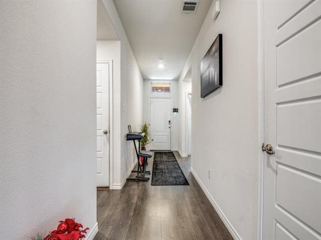 Building Photo - 209 Whitetail Wy