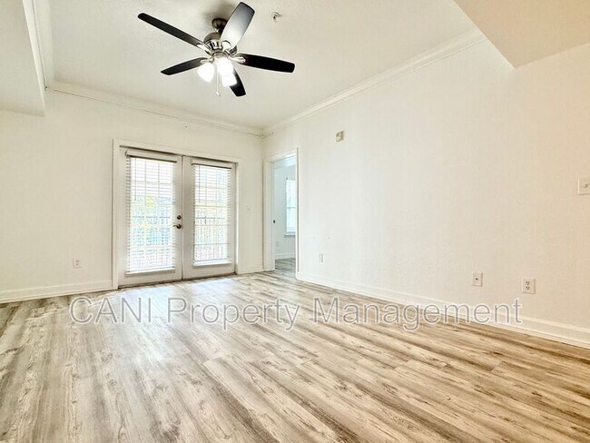 Foto del edificio - 202 E South St