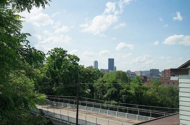 Foto del edificio - 45 Sterling St