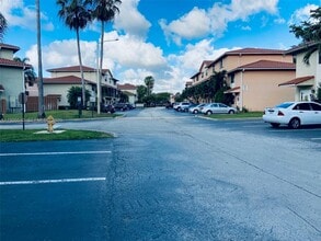 Building Photo - 9890 Hammocks Blvd