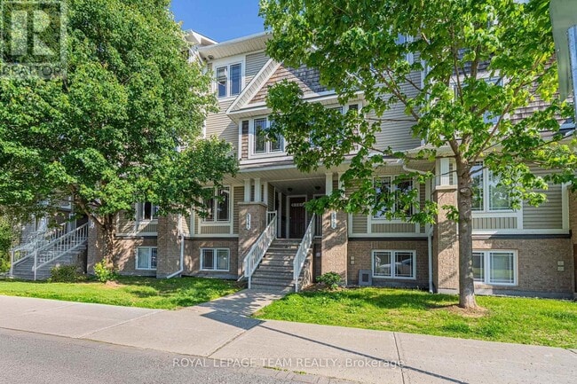 Building Photo - 634 Chapman Mills Dr