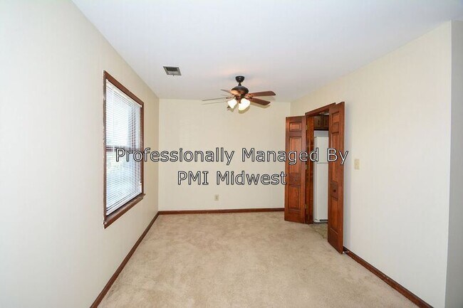 Building Photo - 2947 E 47th St