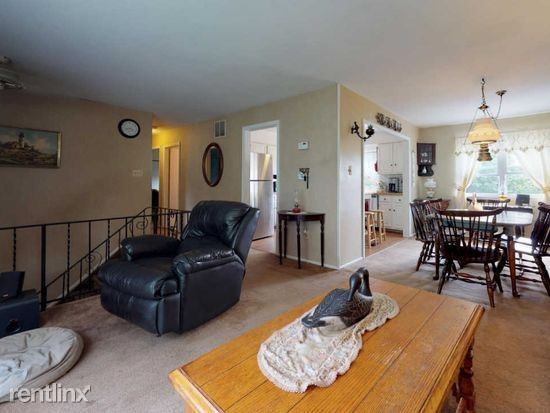 Building Photo - 4 br, 2 bath House - 908 Tudor Ct