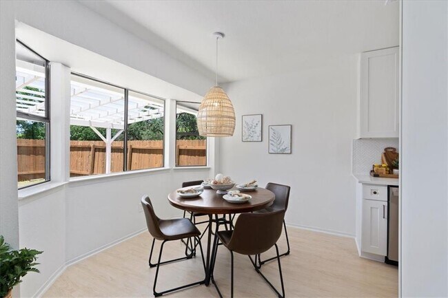 Foto del edificio - 12118 Acorn Creek Trail