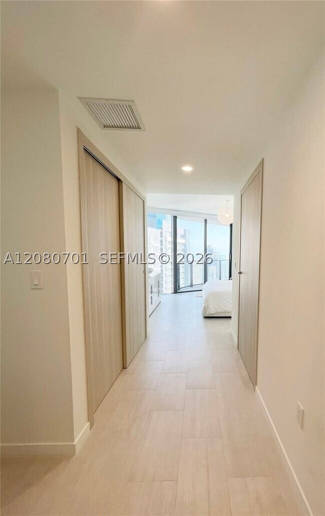 Foto del edificio - 1000 Brickell Plaza