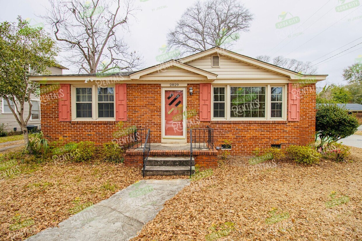 Primary Photo - Pre-lease charming 3 bed 1.5 bath in Shandon!