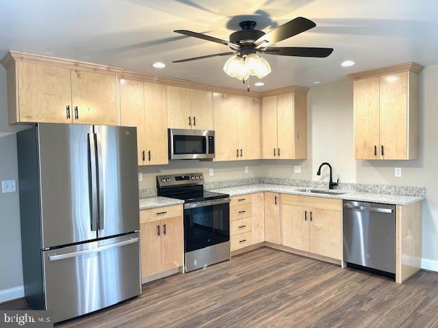 Building Photo - 8444 Blue Jay Meadows