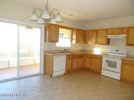 Building Photo - 1880 Lago Del Sur Drive