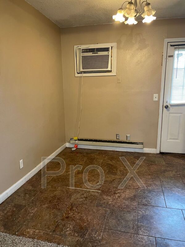 Building Photo - 8433 S Shadow Ln