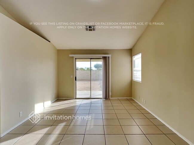 Foto del edificio - 2031 N 83rd Dr