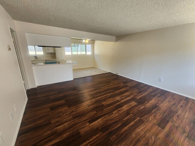 Foto del edificio - 1219 Amethyst St