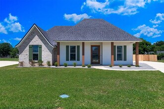 Building Photo - 321 Newport Ln