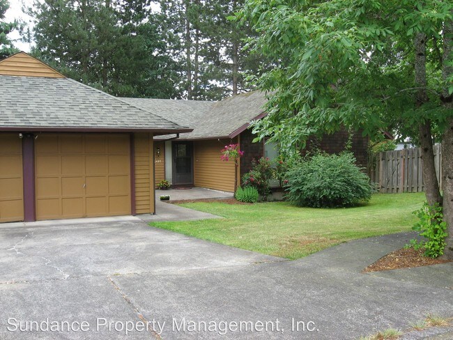 Foto del edificio - 5420 NW Ridgemoor Ct