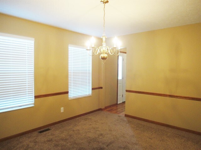 Foto del edificio - 3736 Maplebrooke Ln