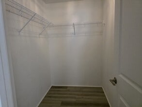 Building Photo - 91-1841-1841 Keaunui Dr