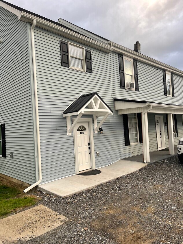 409 S Market St, Liverpool, PA 17045 House Rental in Liverpool, PA