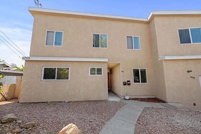 Building Photo - 6417 Shane Pl