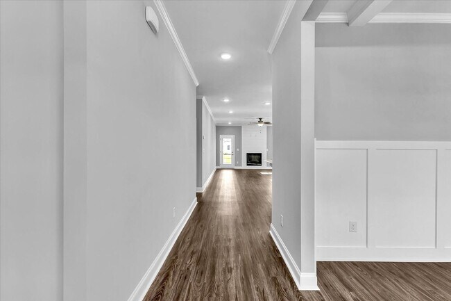 Building Photo - Like New Ranch In Grovetown!