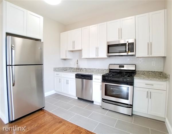 Primary Photo - 109 Winthrop St