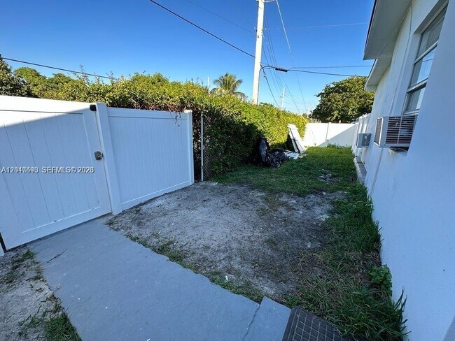 Foto del edificio - 301 9th St