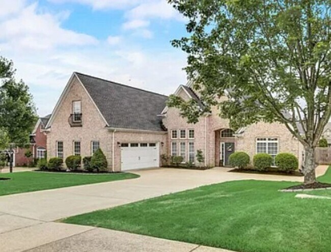 Foto del edificio - Spring Hill Gem! 3BR Home w/ Patio, Fire P...