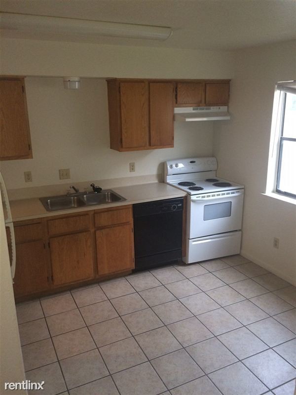 Building Photo - 2 br, 1 bath 4plex - 206 Lincoln Ave 206 D...