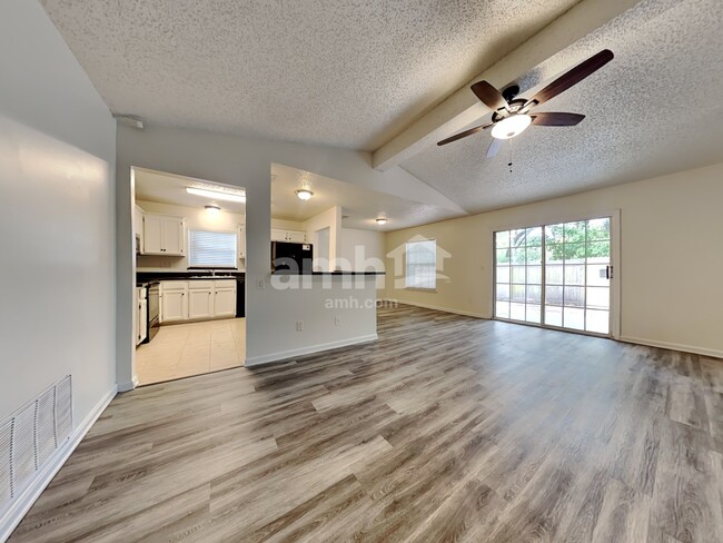 Building Photo - 3275 Guernsey Ct