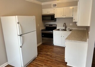 Foto del edificio - 11310 Frenchrone Dr