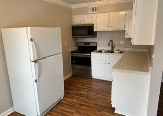 Building Photo - 11310 Frenchrone Dr