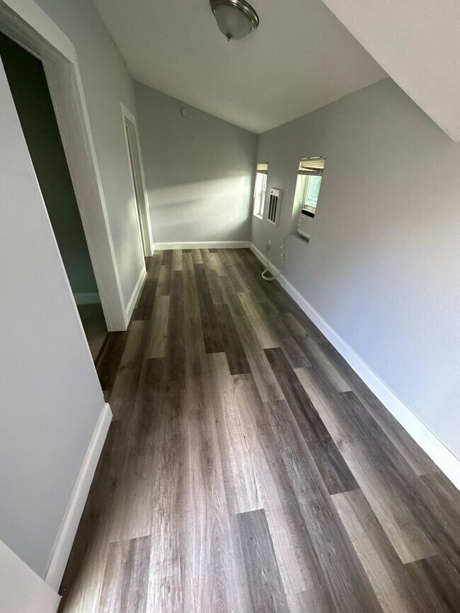 Foto del edificio - 510 Willowbranch Ave.