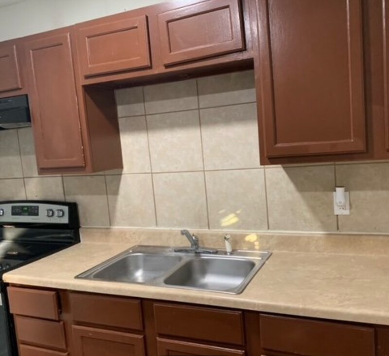 Foto principal - 1015 N 14th St