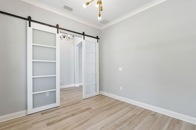 Foto del edificio - 95169 Poplar Way