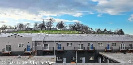 Building Photo - 2601 SW Hailey Ave
