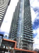 Building Photo - 50 Wellesley St E