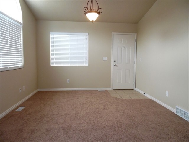 Foto del edificio - 156 W Rory Lane