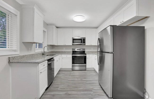 Foto del edificio - 2833 Altaview Dr SE