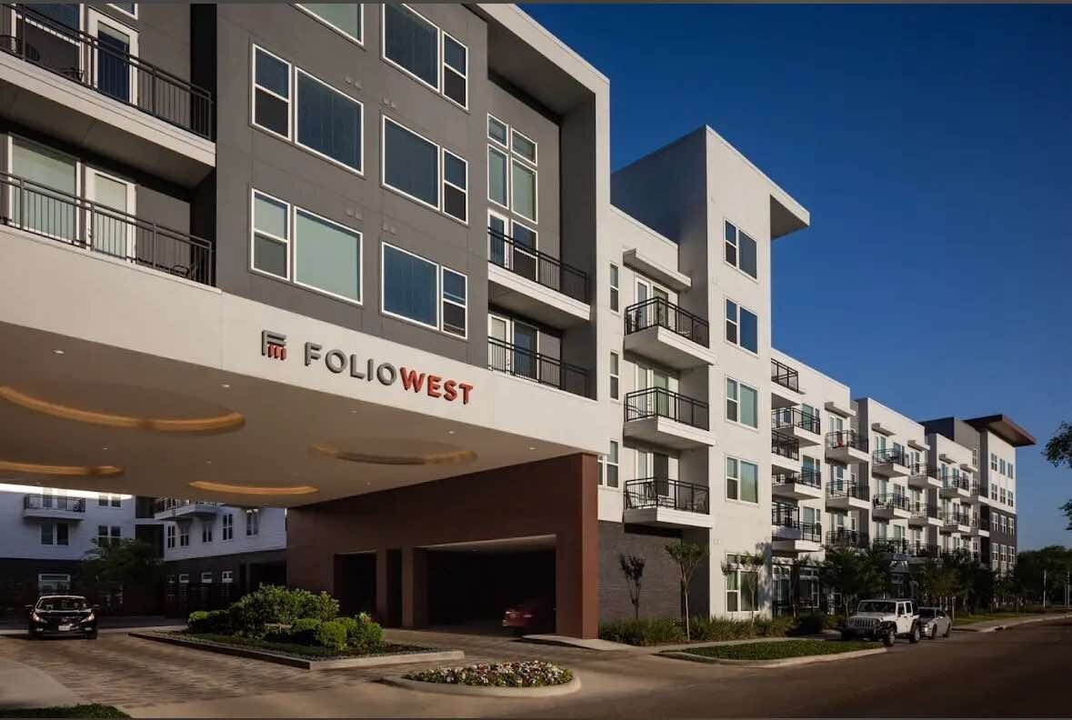 Foto principal - 2525 CityWest Blvd