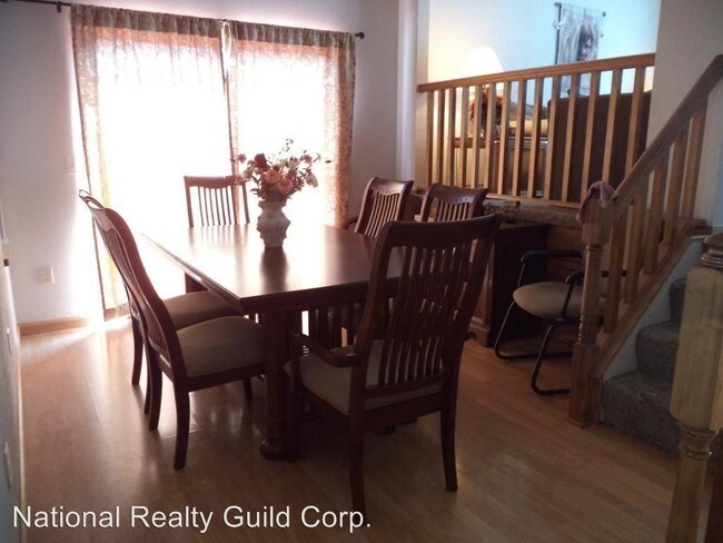 Foto del edificio - 4 br, 2 bath House - 108XX Stutz St NE