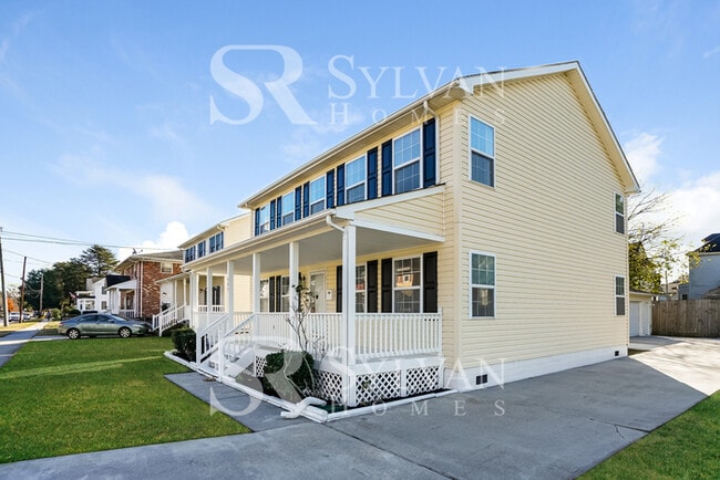 Building Photo - Life Just Got Better!