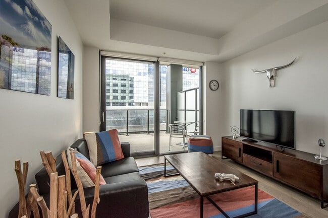 Photo du bâtiment - 1650 Granville St