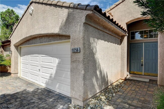 Building Photo - 11256 Playa Caribe Ave