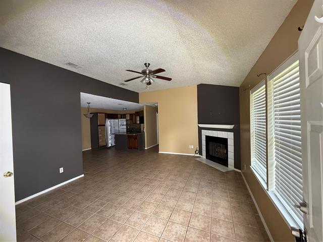 Foto del edificio - 4316 Elliott Oaks Dr