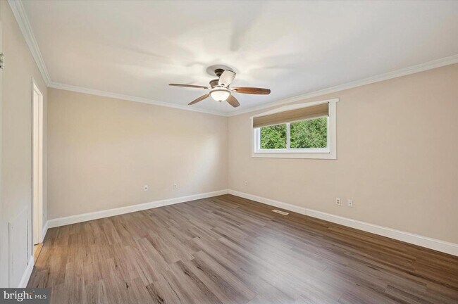 Foto del edificio - 319 Stony Way