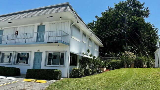 Foto del edificio - 2960 Cynthia Ln