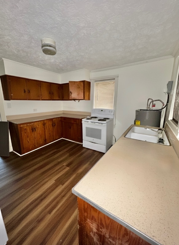 Building Photo - 111 11th Ave S